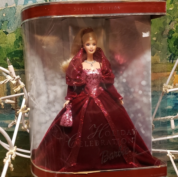 2002 Collector's Edition Barbie - Picture 1 of 3